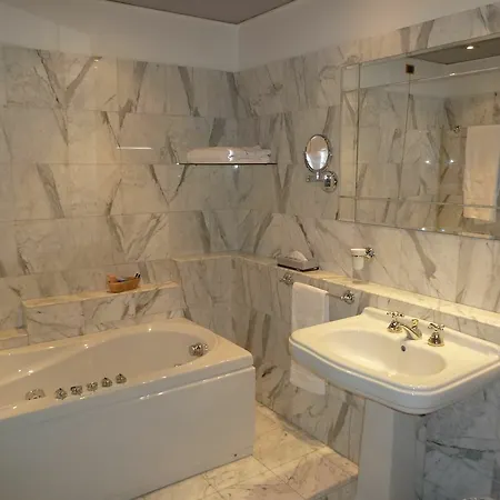 Nacalua شيتا سانت أنجيلو