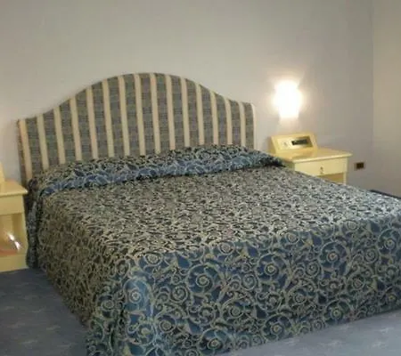 Nacalua Hotel